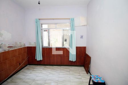 Quarto 2 de casa para alugar com 2 quartos, 90m² em Parada de Lucas, Rio de Janeiro