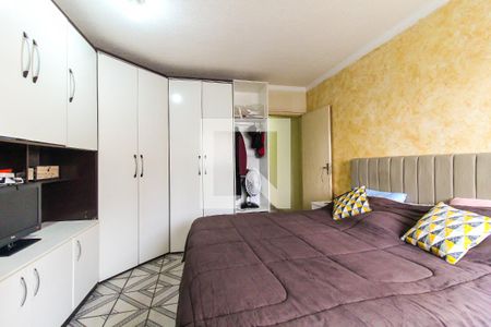 Suíte de casa à venda com 7 quartos, 300m² em Jardim Nossa Senhora do Carmo, São Paulo