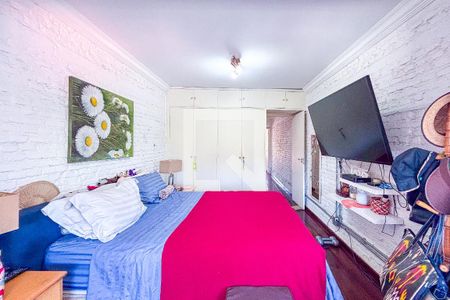 Casa à venda com 2 quartos, 147m² em Alto de Pinheiros, São Paulo