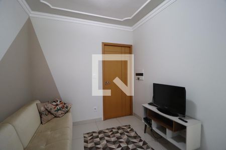 Sala de apartamento para alugar com 2 quartos, 55m² em Santa Mônica, Uberlândia