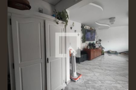 Quarto 1 de casa para alugar com 3 quartos, 297m² em Vila Comercial, São Paulo