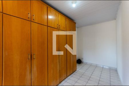 Quarto 1 de casa para alugar com 2 quartos, 55m² em Vila Comercial, São Paulo