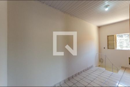 Quarto 1 de casa para alugar com 2 quartos, 55m² em Vila Comercial, São Paulo