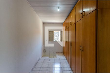 Quarto 1 de casa para alugar com 2 quartos, 55m² em Vila Comercial, São Paulo