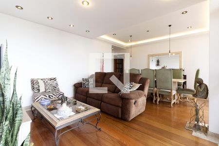 Sala de apartamento para alugar com 3 quartos, 130m² em Vila Santo Estefano, São Paulo
