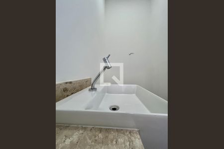 Lavabo de apartamento para alugar com 3 quartos, 120m² em Nova Campinas, Campinas