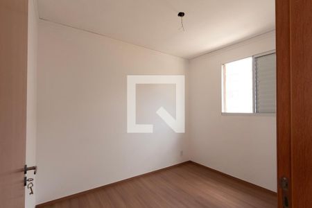 Quarto 2 de apartamento para alugar com 2 quartos, 41m² em Jardim Piazza Di Roma, Sorocaba