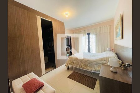 Banheiro de casa para alugar com 3 quartos, 230m² em Jardim Gracinda, Guarulhos