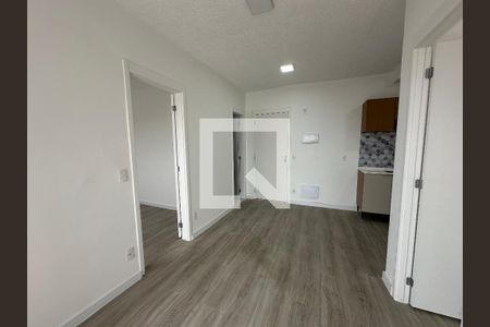 Sala de apartamento para alugar com 2 quartos, 41m² em Vila Lourdes, Barueri