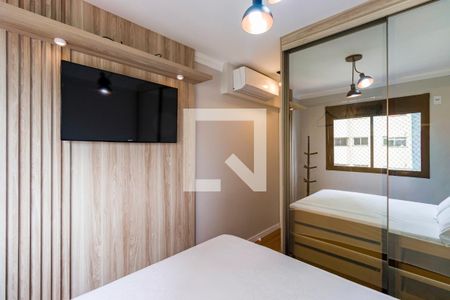 Quarto 1 de apartamento para alugar com 2 quartos, 46m² em Vila Suzana, São Paulo