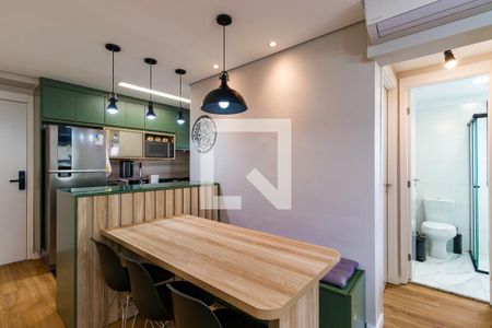 Sala de apartamento para alugar com 2 quartos, 46m² em Vila Suzana, São Paulo