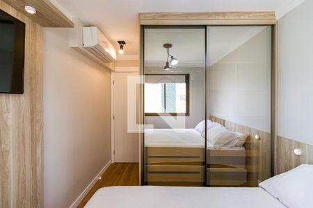 Quarto 1 de apartamento para alugar com 2 quartos, 46m² em Vila Suzana, São Paulo