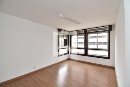 Quarto  de apartamento para alugar com 4 quartos, 168m² em Centro, Curitiba
