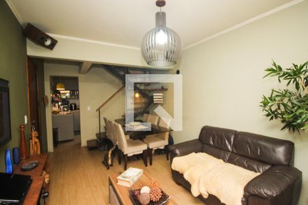 Sala de casa de condomínio à venda com 3 quartos, 118m² em Medianeira, Porto Alegre