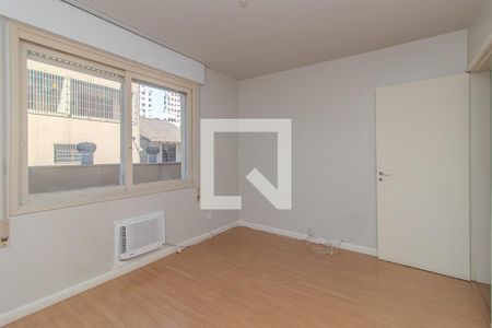 Quarto 1 de apartamento para alugar com 3 quartos, 78m² em Santana, Porto Alegre