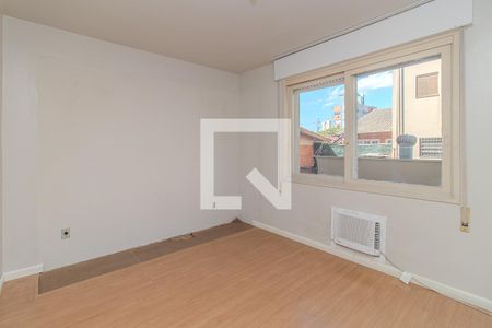 Quarto 1 de apartamento para alugar com 3 quartos, 78m² em Santana, Porto Alegre