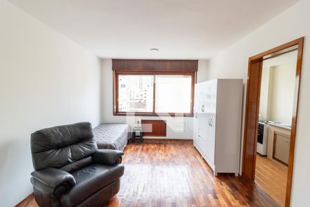 Sala/Quarto de kitnet/studio para alugar com 1 quarto, 30m² em Centro Histórico, Porto Alegre