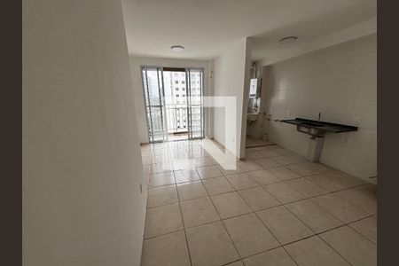 Sala de apartamento para alugar com 3 quartos, 57m² em Barra Olímpica, Rio de Janeiro