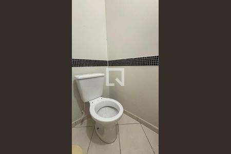 Lavabo de casa para alugar com 4 quartos, 106m² em Jardim, Santo André