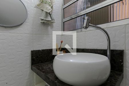 Lavabo de casa de condomínio para alugar com 2 quartos, 120m² em Centro, Mogi das Cruzes