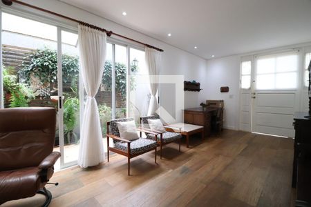 Sala de casa para alugar com 4 quartos, 322m² em Morada da Colina, Uberlândia