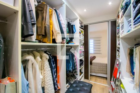 Closet do quarto 1 de casa à venda com 3 quartos, 250m² em Campestre, Santo André