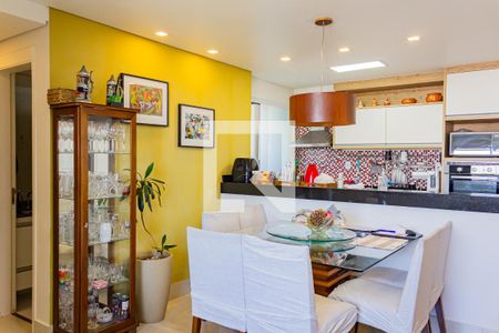 Sala/Cozinha de apartamento à venda com 3 quartos, 70m² em Água Branca, São Paulo
