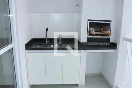 Apartamento para alugar com 2 quartos, 65m² em Chácaras São Marcos, Embu das Artes