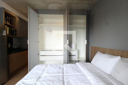 Sala/Quarto de kitnet/studio para alugar com 1 quarto, 25m² em Indianópolis, São Paulo