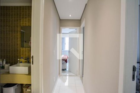 Corredor de apartamento à venda com 3 quartos, 66m² em Vila Metalúrgica, Santo André