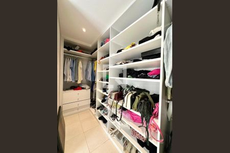 Casa à venda com 6 quartos, 344m² em Charitas, Niterói