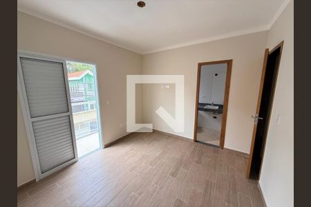 Casa à venda com 3 quartos, 100m² em Vila Lucia, São Paulo