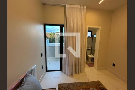 Casa à venda com 4 quartos, 210m² em Recreio dos Bandeirantes, Rio de Janeiro