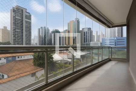 Apartamento à venda com 3 quartos, 134m² em Vila Nova Conceição, São Paulo