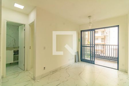 Sala/Cozinha de apartamento para alugar com 3 quartos, 49m² em Planalto Paulista, São Paulo