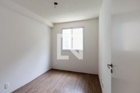 Quarto 1 de apartamento para alugar com 2 quartos, 34m² em Parque Industrial Tomas Edson, São Paulo