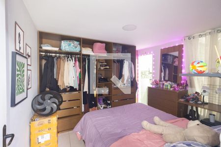 Suíte de casa para alugar com 4 quartos, 200m² em Campo Grande, Rio de Janeiro