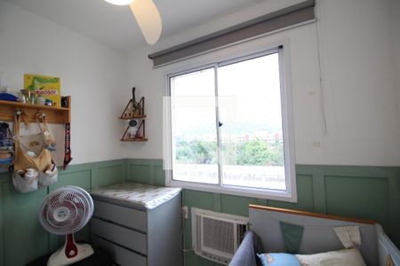 Quarto 1 de apartamento à venda com 3 quartos, 70m² em Taquara, Rio de Janeiro