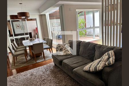 Sala de casa de condomínio à venda com 3 quartos, 187m² em Tamboré, Santana de Parnaíba