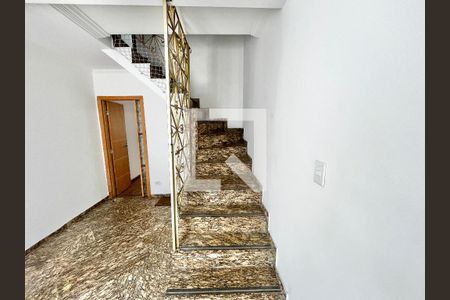 Escada de casa à venda com 3 quartos, 120m² em Jardim São Paulo, São Paulo