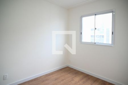 Quarto 2 de apartamento para alugar com 2 quartos, 37m² em Vila Vermelha, São Paulo