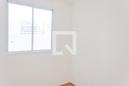 Quarto 1 de apartamento para alugar com 2 quartos, 34m² em Parque Industrial Tomas Edson, São Paulo