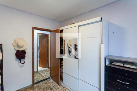 Casa 1 - Quarto 2 de casa à venda com 5 quartos, 430m² em Jaqueline, Belo Horizonte