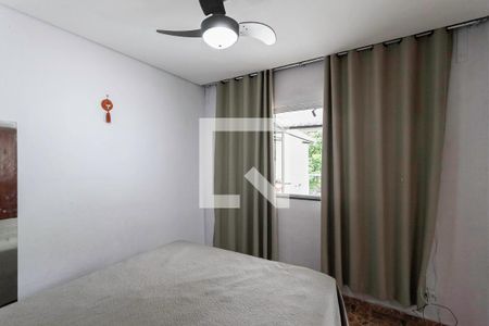 Casa 1 - Quarto 1 de casa à venda com 5 quartos, 430m² em Jaqueline, Belo Horizonte