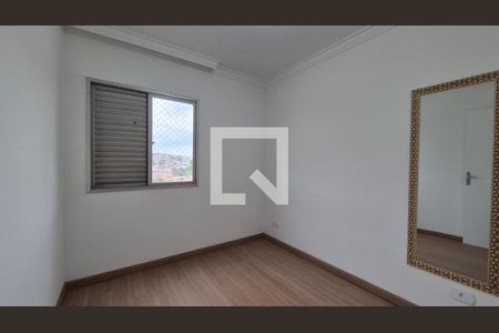 Quarto de apartamento para alugar com 3 quartos, 63m² em Jardim Utinga, Santo André
