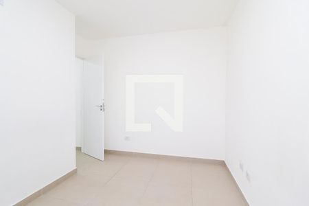 Quarto 1 de apartamento para alugar com 2 quartos, 49m² em Vila Danubio Azul, São Paulo