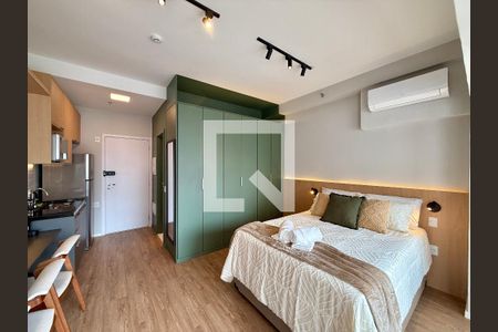 Quarto de kitnet/studio para alugar com 0 quarto, 30m² em Santo Amaro, São Paulo