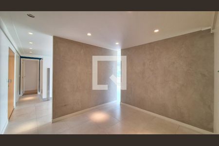 Sala de TV de apartamento à venda com 3 quartos, 161m² em Vila Romana, São Paulo