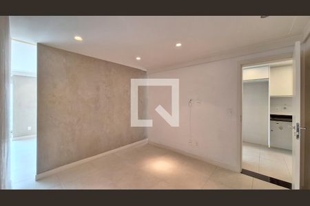 Sala de TV de apartamento à venda com 3 quartos, 161m² em Vila Romana, São Paulo