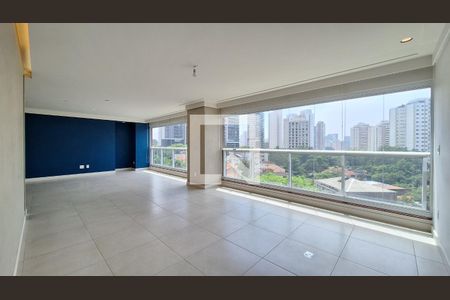 Sala de apartamento à venda com 3 quartos, 161m² em Vila Romana, São Paulo